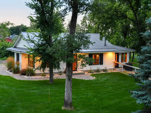 833 S Maple Lake Rd SE, Glenwood, MN 56334