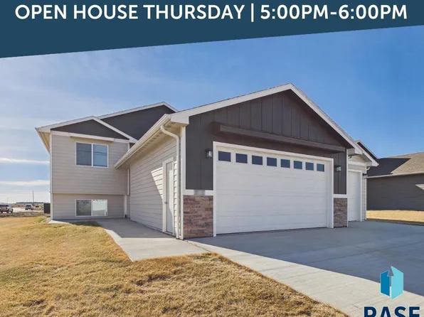 915 Birch St, Harrisburg, SD 57032