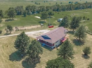 13225 231st Rd, Burden, KS 67019
