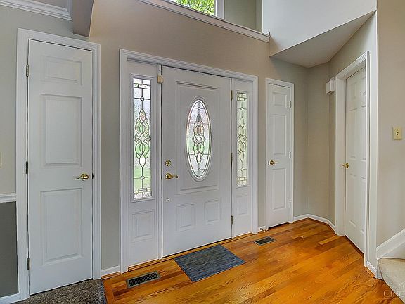 4th image of 111 Annandale Dr