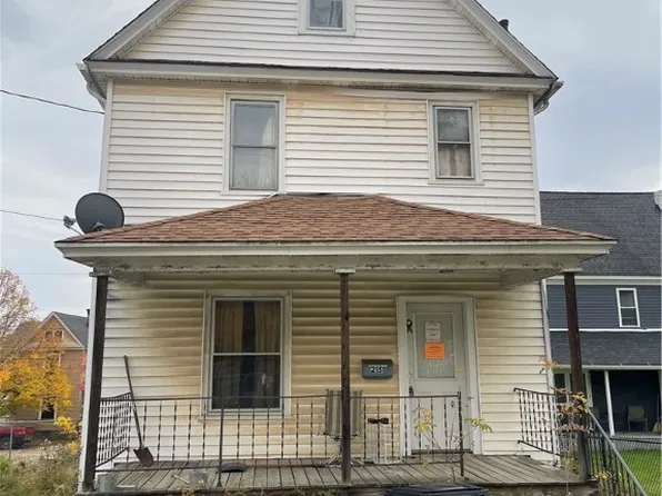 215 Buchanan St, Warren, PA 16365