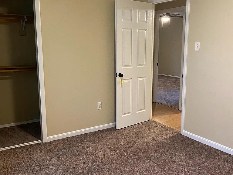 3511 Madonna Ln — Photo 30