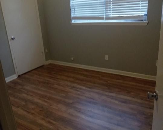 5th image of 119 Shades Ave #D-5