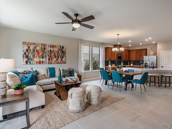 Plan 2003 Great Room