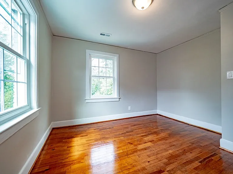Orchard Place — Photo 2