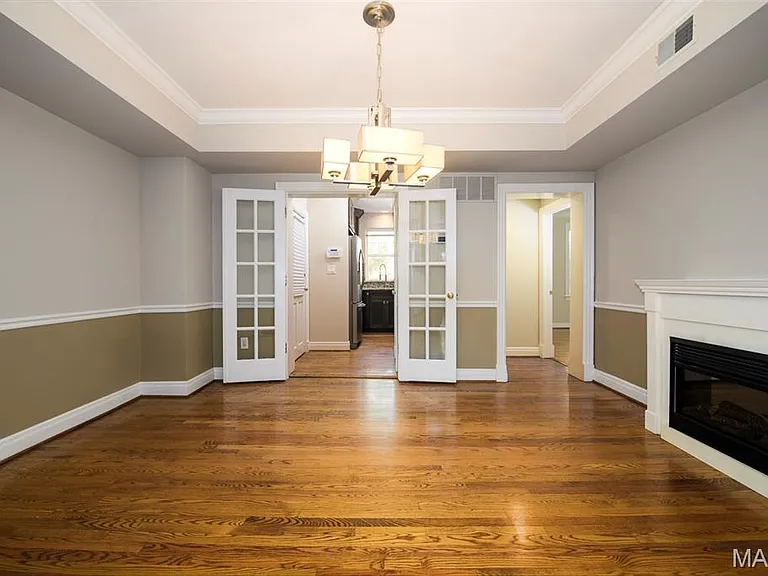 7331 Forsyth Blvd #1E — Photo 5