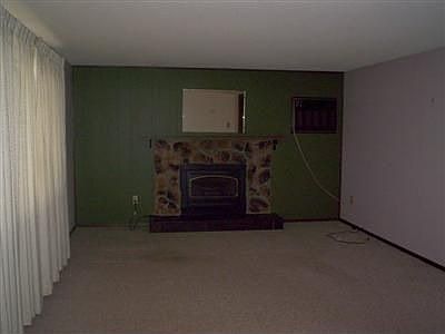 2nd image of 222 D St NE