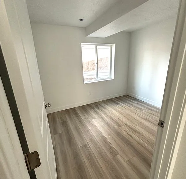 1453 W Royal Cloak Dr — Photo 10