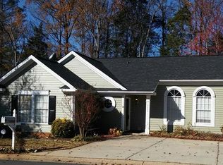 12200 Dolomite Dr #11, Pineville, NC 28134
