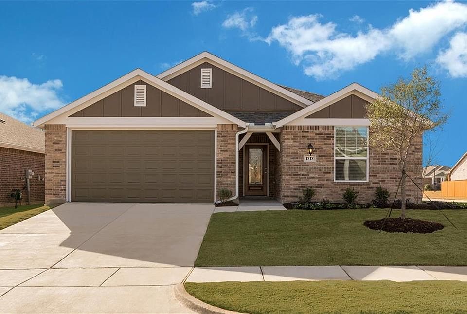 1st image of 1818 Stephen Dr