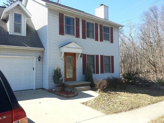 1500 S Highland Ave photo 1