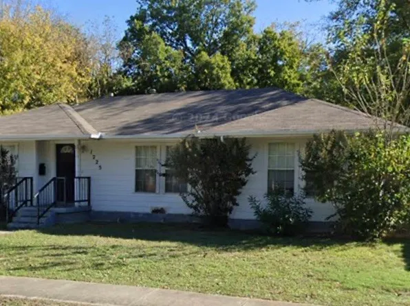 1225 Bellaire Dr, Grapevine, TX 76051