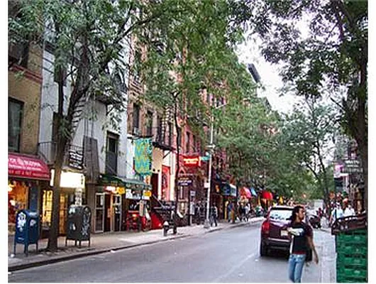 Rented by Douglas Elliman | media 21