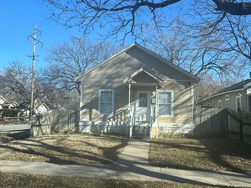 1st image of 260 N Martinson St