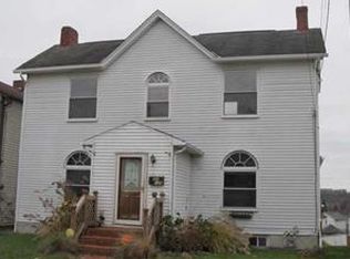 125 Locust St, Carnegie, PA 15106