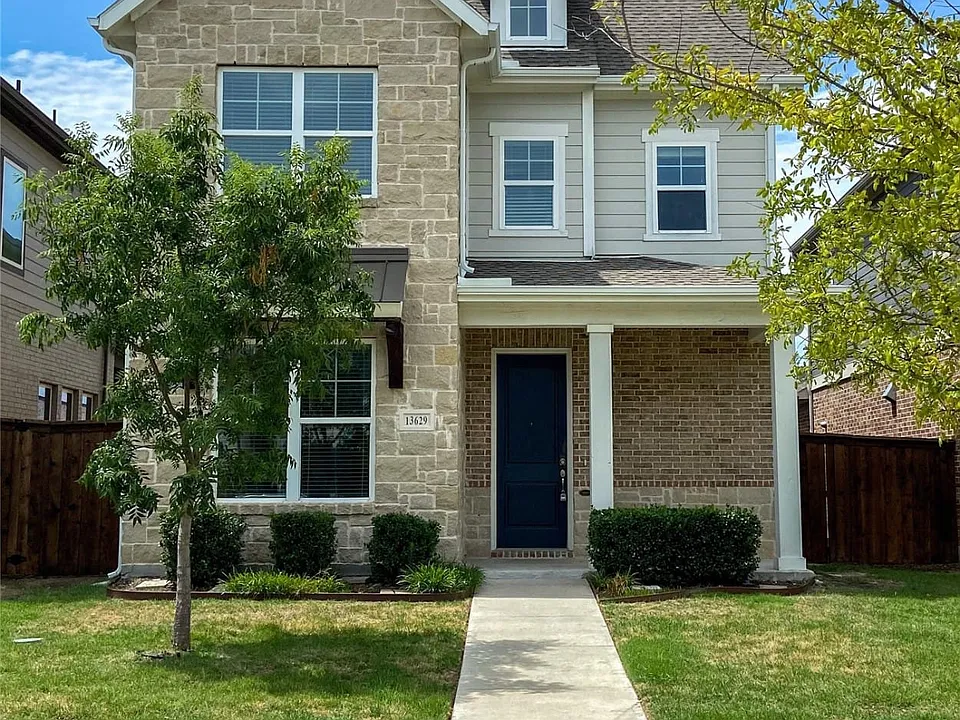 13629 Sweetwalk Pl