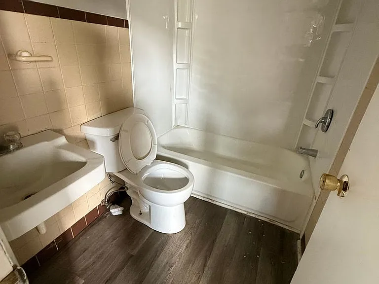 815 Crescent Dr — Photo 6