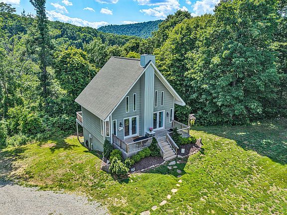 2nd image of 777 Hicks Hollow Rd