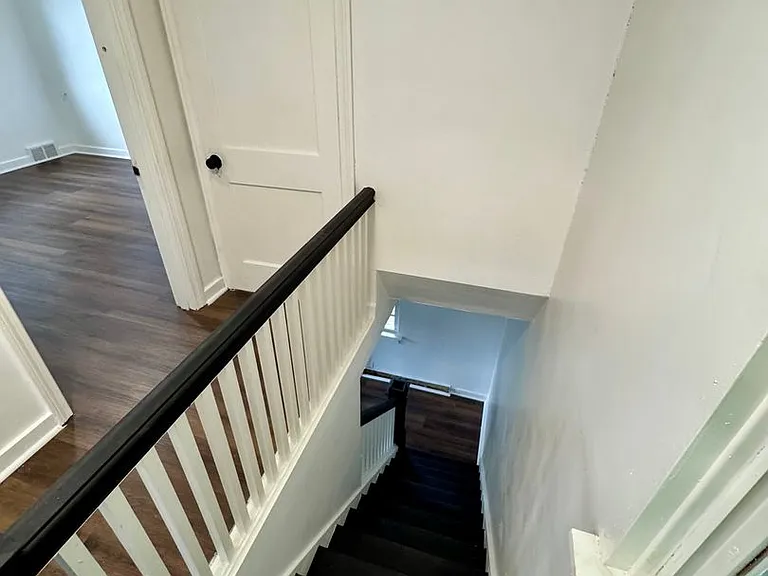 2432 Starkamp St — Photo 34