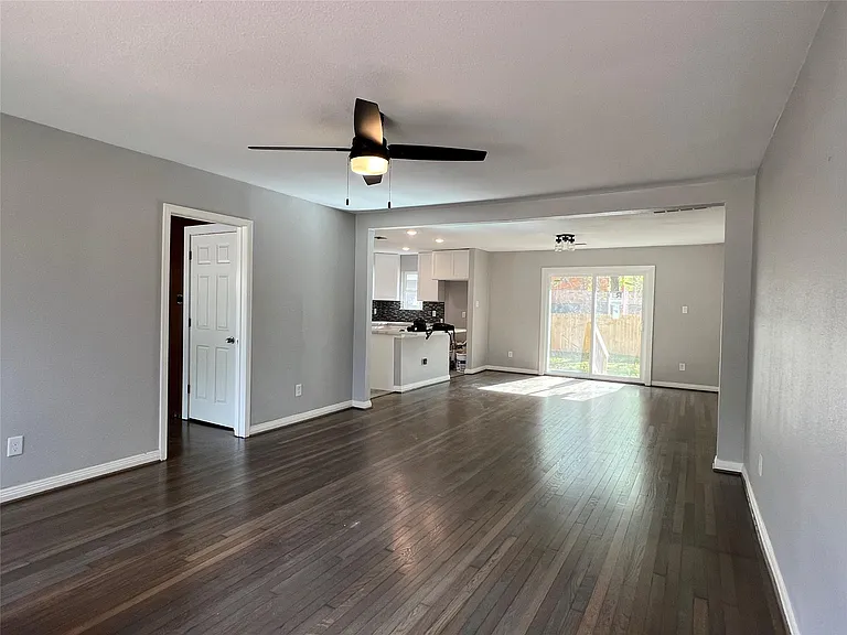 231 Betral St — Photo 19
