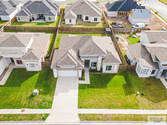 4th image of 102 Heron Dr