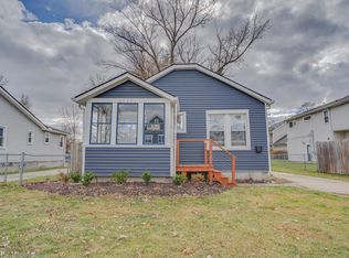 2045 Sunnyknoll Ave, Berkley, MI 48072
