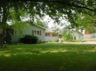 7070 Hallenbeck Hwy, Manitou Beach, MI 49253