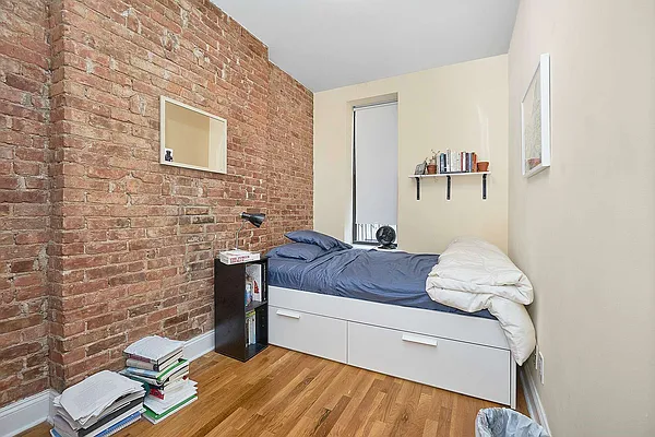 Rented by Keller Williams NYC | media 21