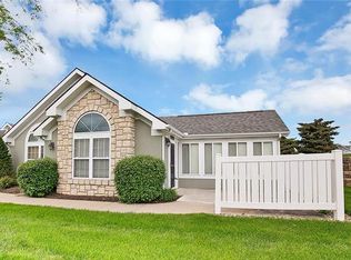 23303 W 71st Ter, Shawnee, KS 66227