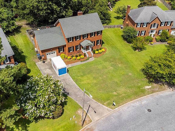 2nd image of 1707 Woodwind Drive