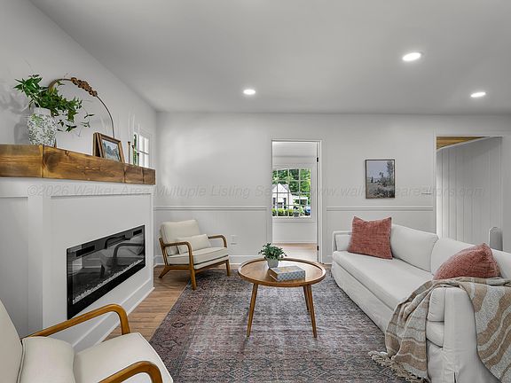 4th image of 314 18th St E