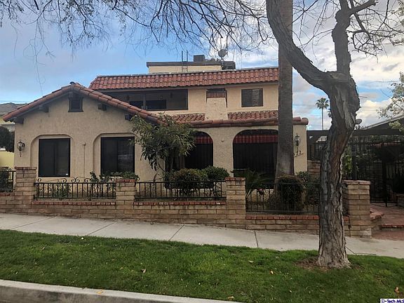 5th image of 422 E Harvard Rd APT C