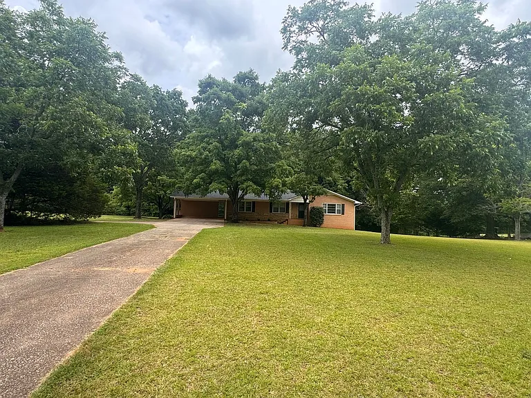 126 Ridgeway Church Rd — Photo 2