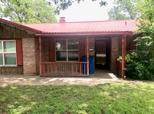 141 Gregg St, Albany, TX 76430