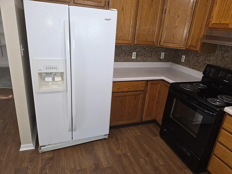 2029 N Emerson Ave #2026_06 — Photo 3