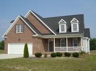 5350 Autumn Harvest Dr, Kernersville, NC 27284