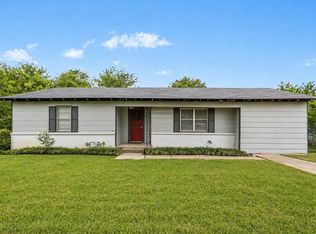 607 E Pine St, West, TX 76691