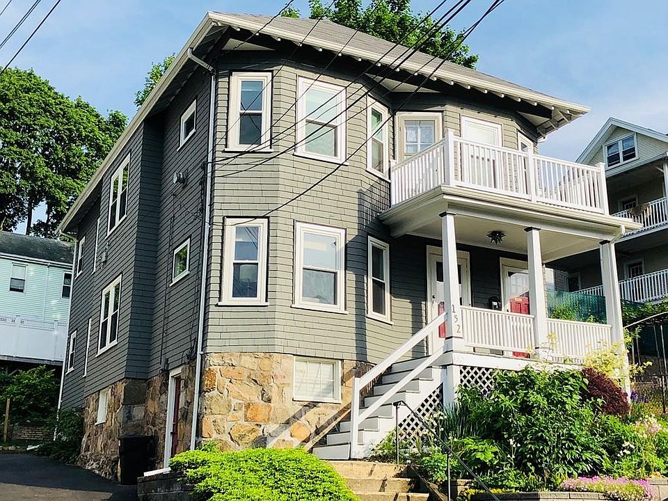 1st image of 152 Kittredge St #1