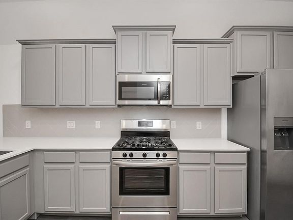 5th image of 11711 Glenhart Dr