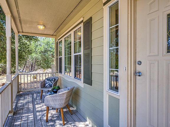 5th image of 18420 Park Point Court