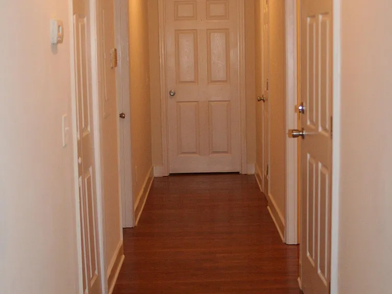 61 Cooper St #A — Photo 22