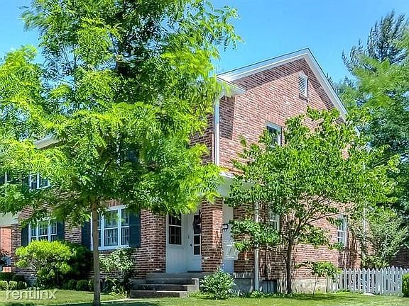 315 Hermitage Side