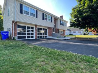 85 Hilltop Farms Ln, East Hartford, CT 06118