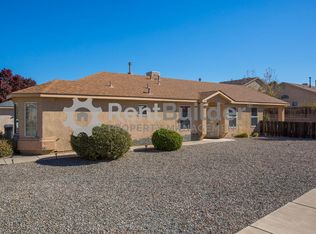 600 Valley Meadows Dr NE, Rio Rancho, NM 87144