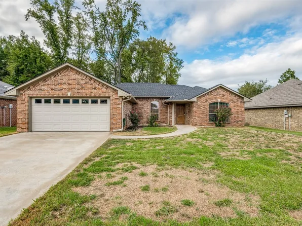 11662 Lanes End Dr, Flint, TX 75762