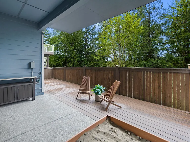 856 224th Ave NE — Photo 37