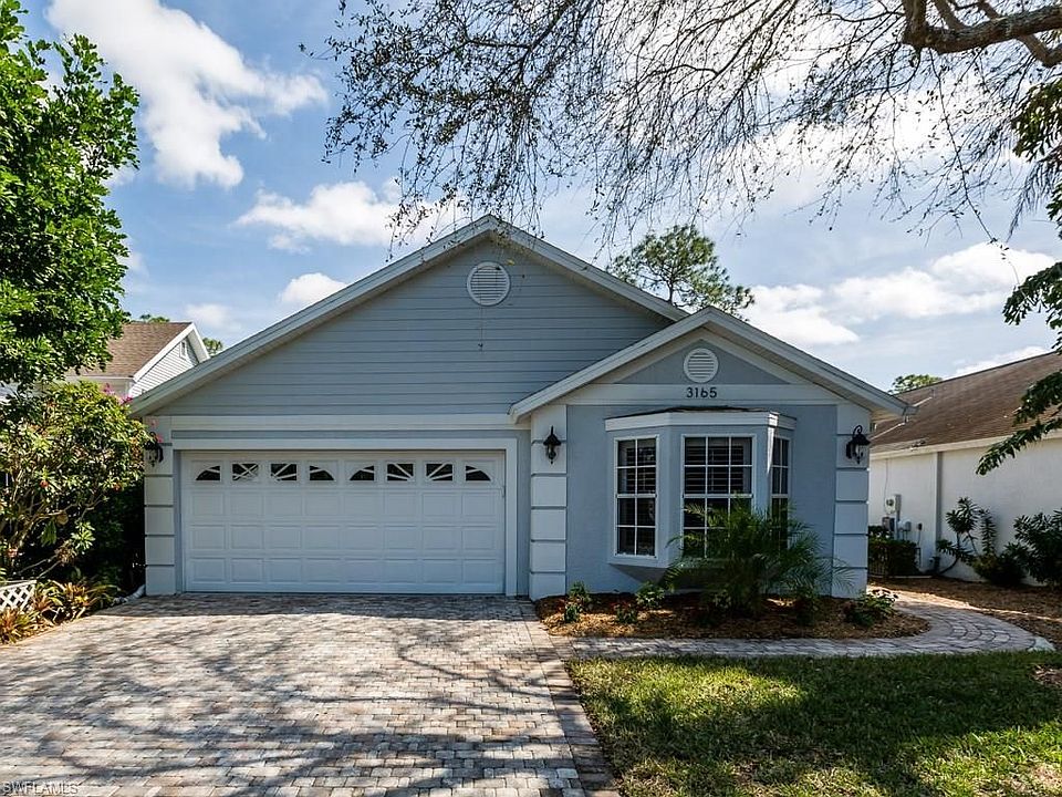 1st image of 3165 Carriage Cir