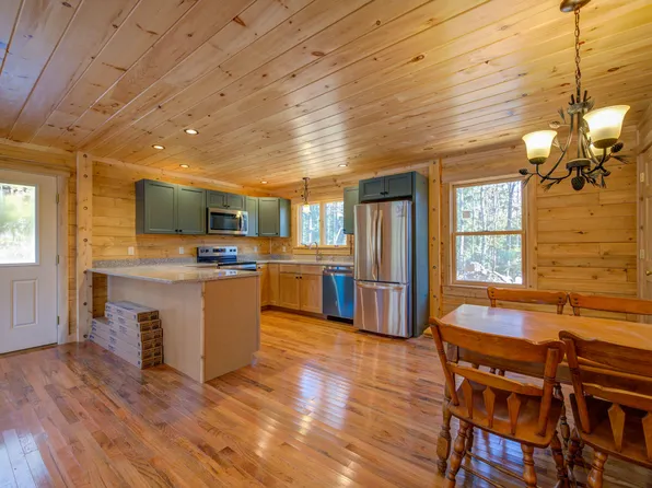 164 Colonial Circle, Harrison, ME 04040