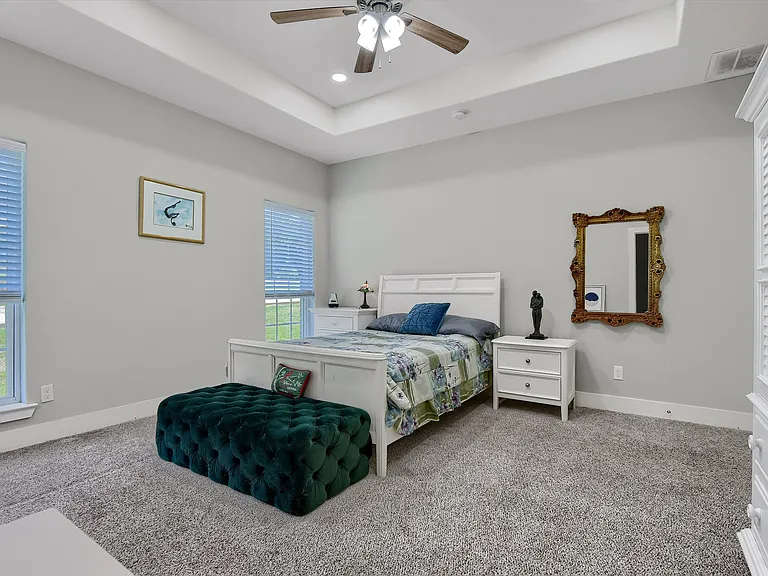 3101 S College Blvd — Photo 21