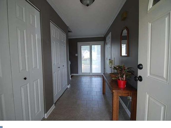 2nd image of 134 Kane Dr
